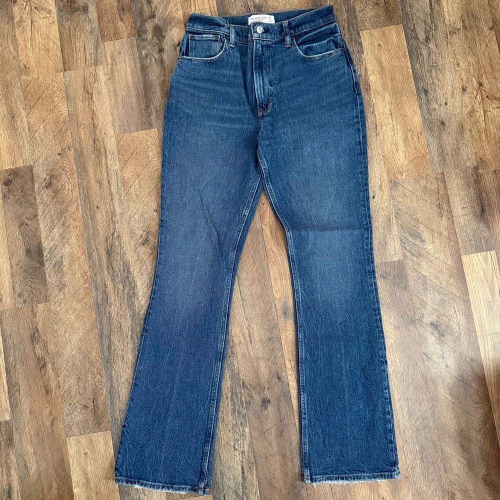 A&F 70’s Vintage Flare UHR 4L/27